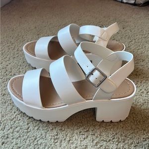 White Strappy Platform Sandals with Buckle